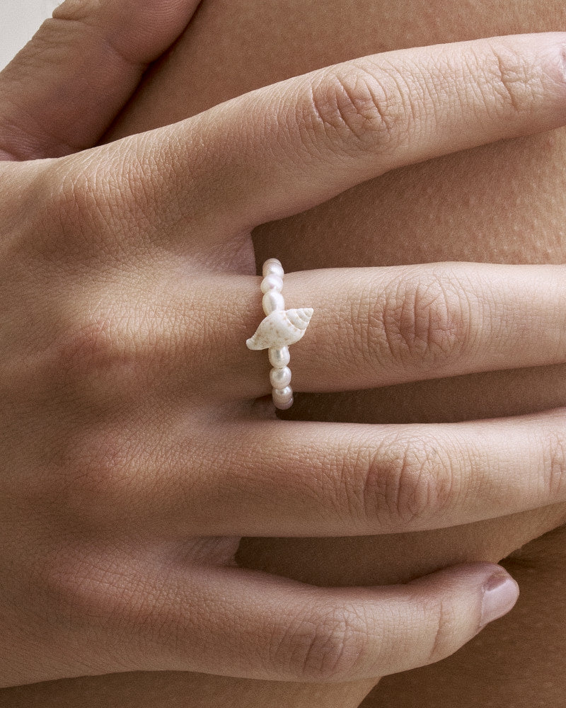 Shell Pearl Ring