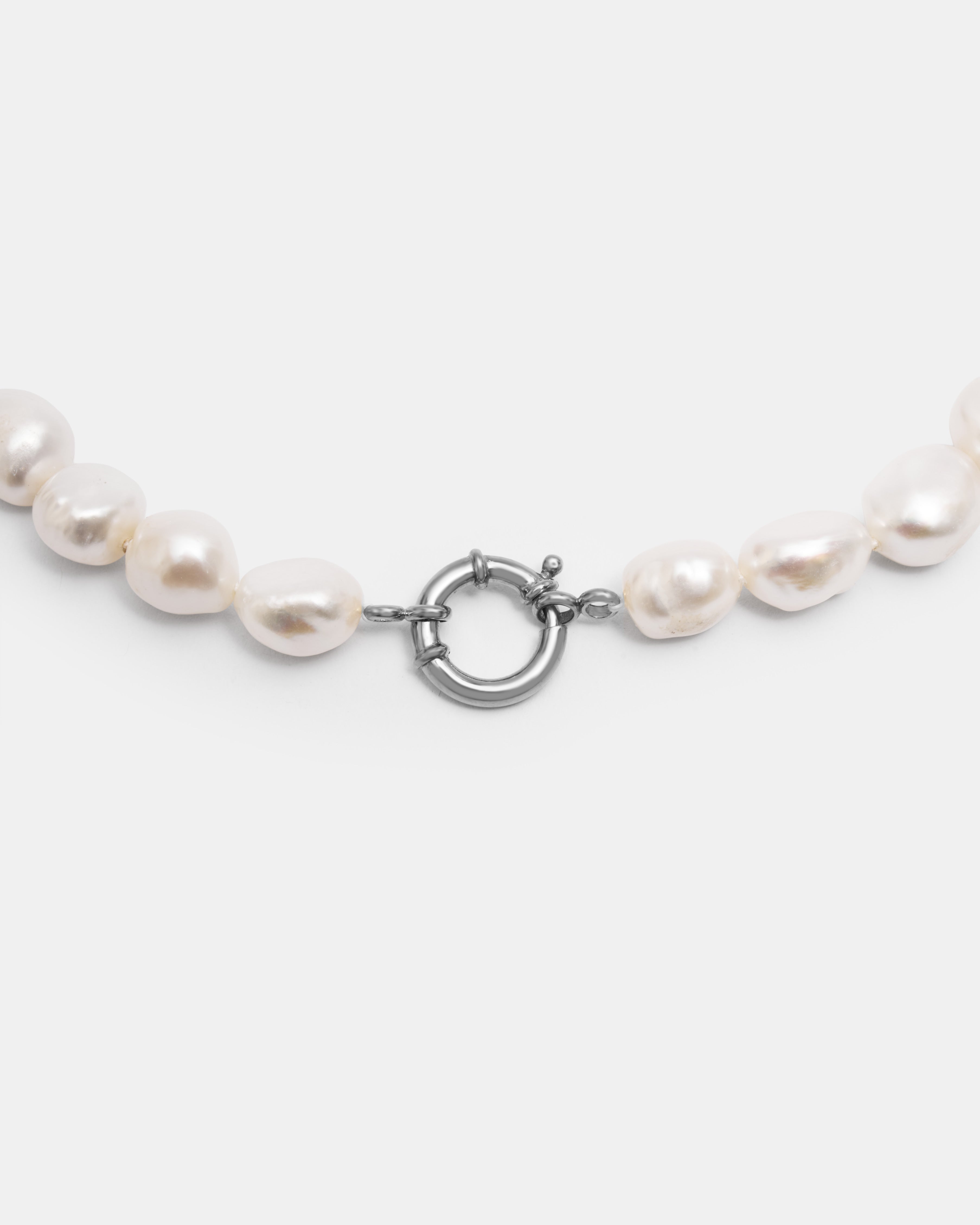 Jackie Pearl Necklace