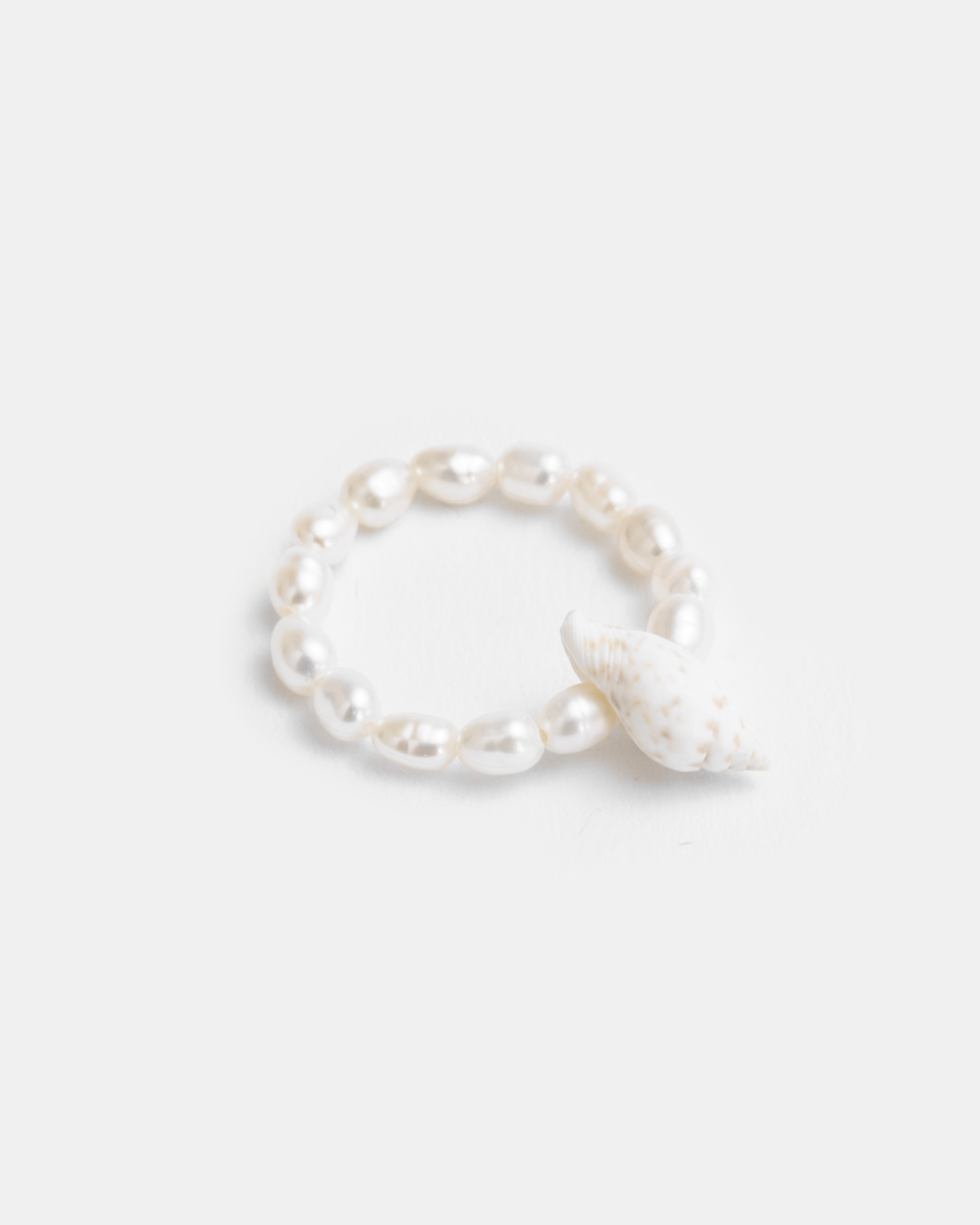 Shell Pearl Ring