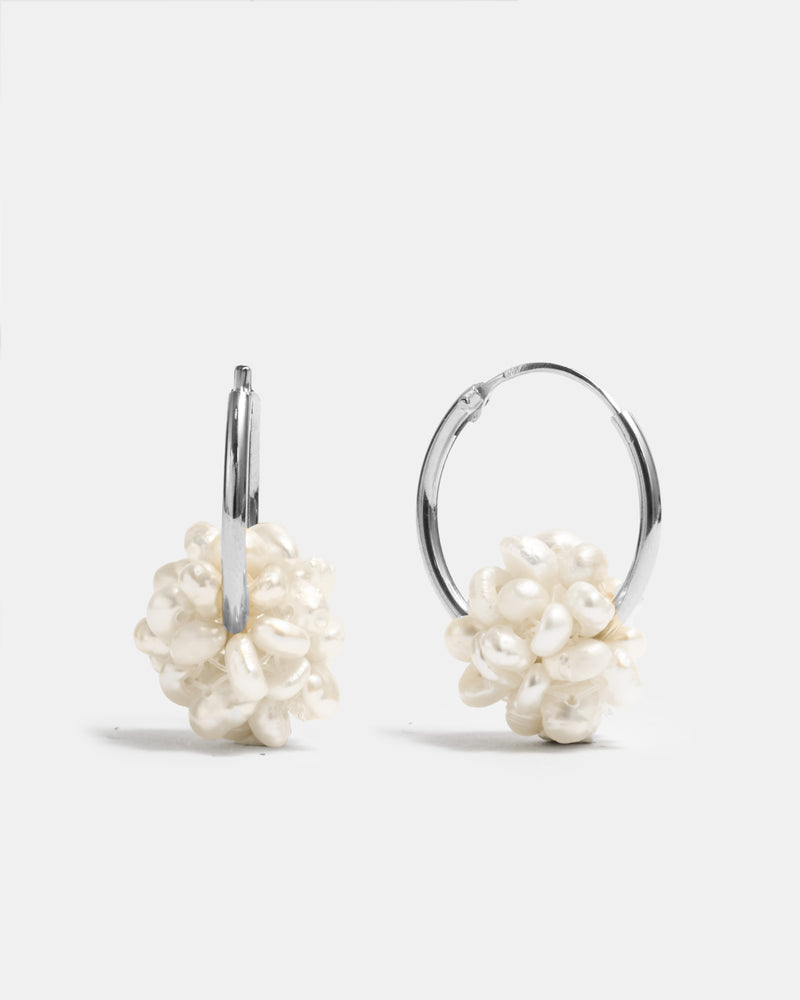 BE CLASSY Earring