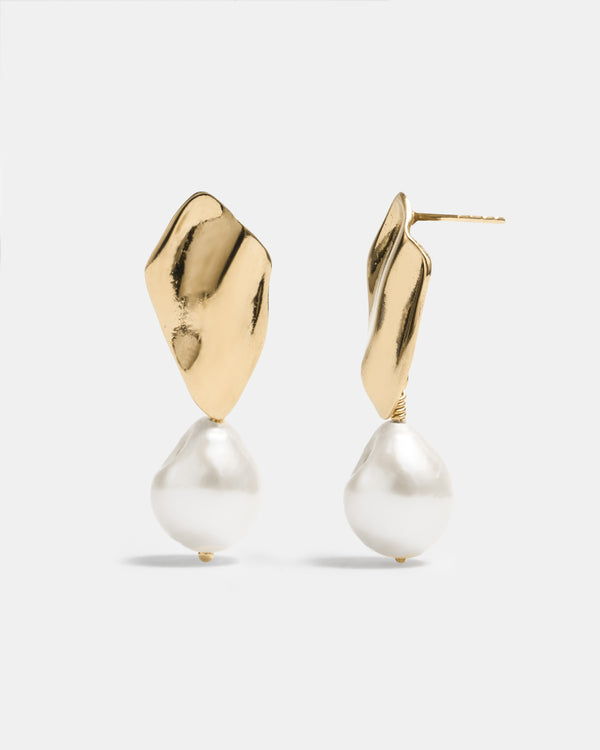 The Romantic Earrings