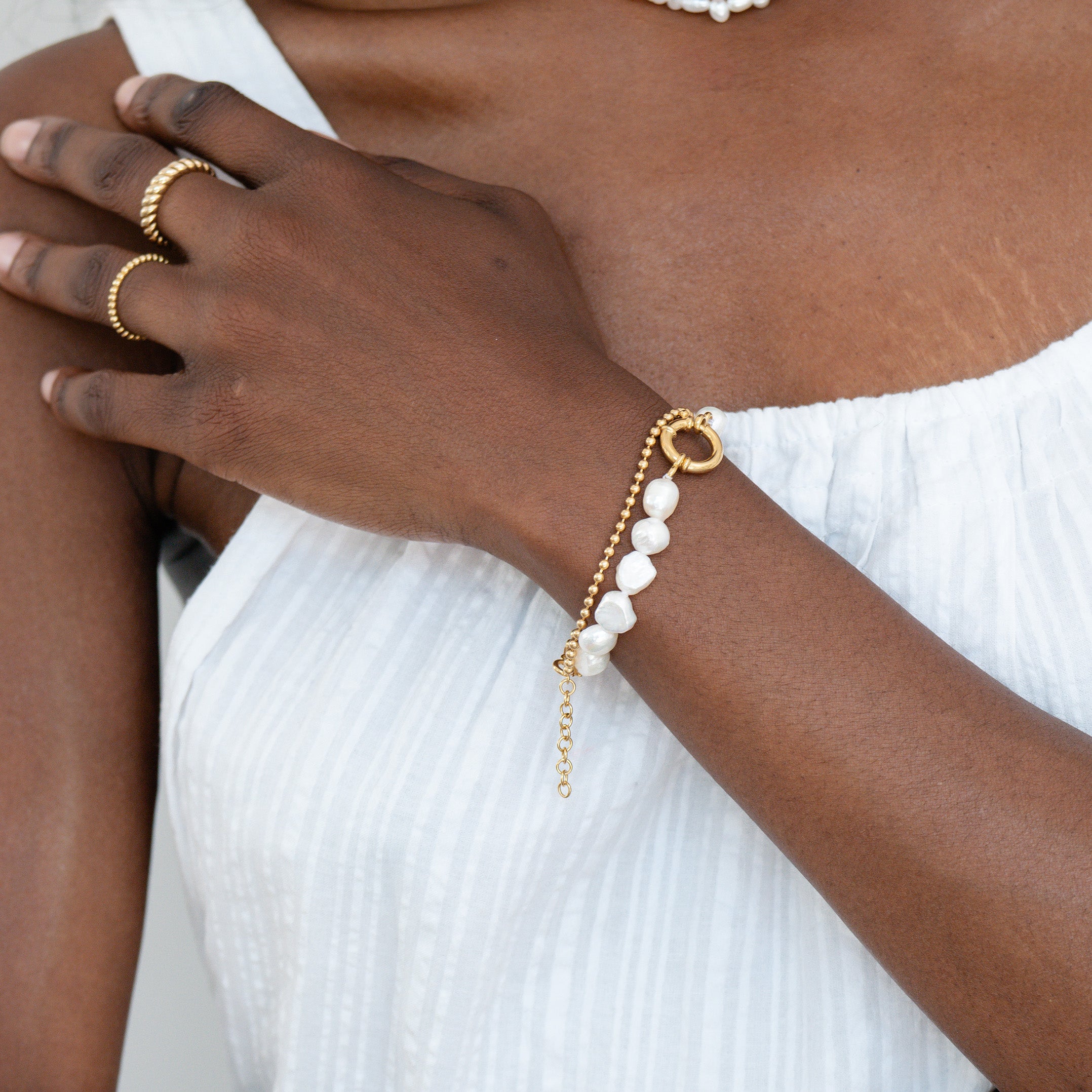 Jackie Pearl Bracelet