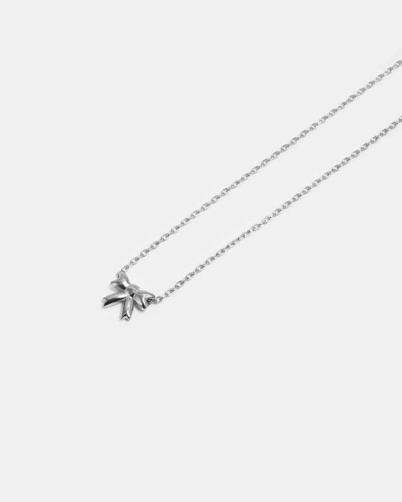 Bow Necklace
