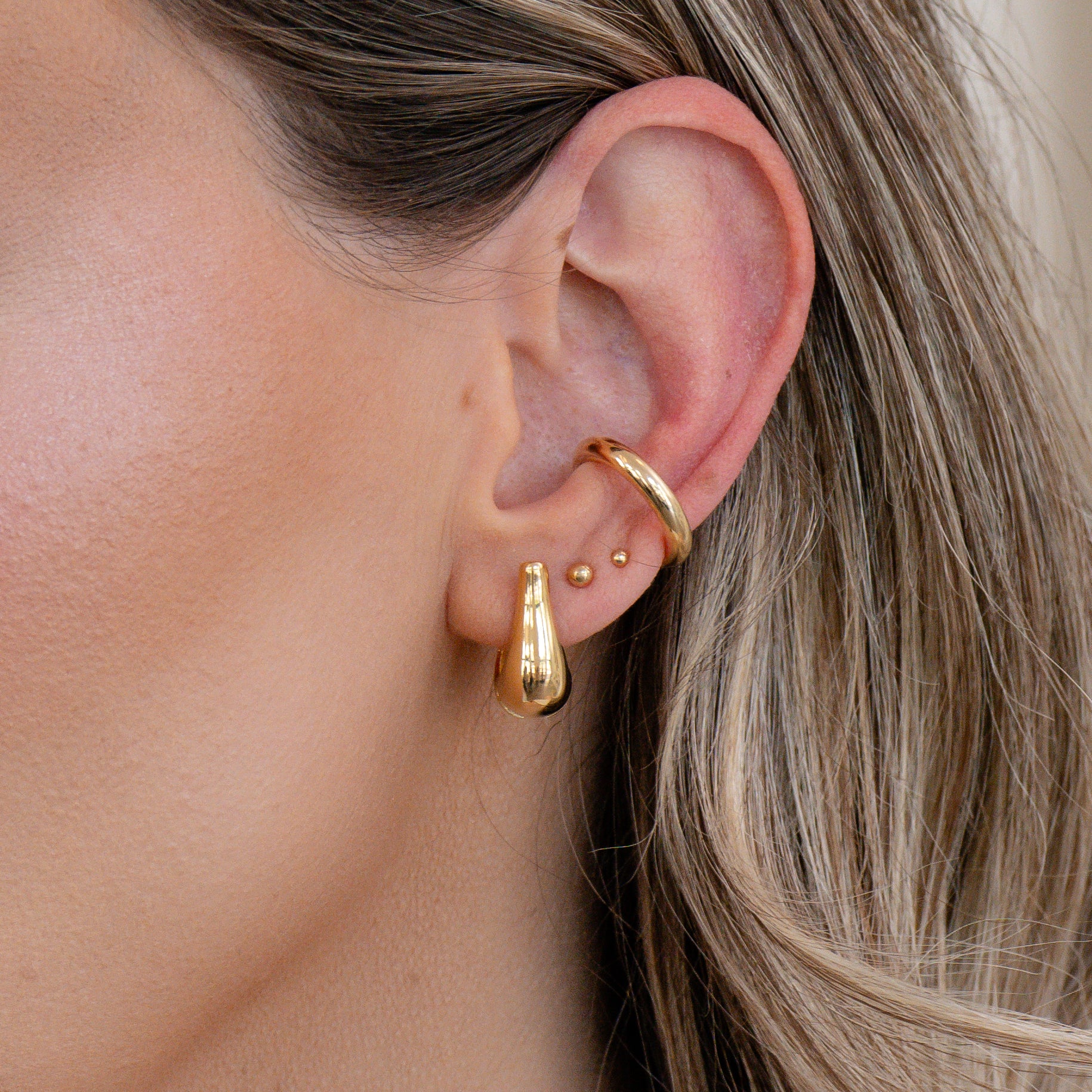 THE CURVY Earrings